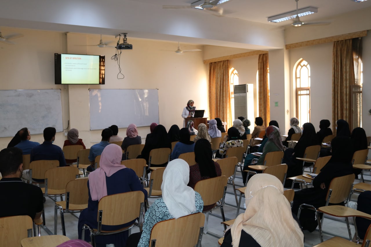 Read more about the article University of Kerbala Organizing a Tainting Course on the Appropriate Use of Antibiotics