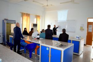 Read more about the article University of Karbala Organizing a Training Course on DNA Extraction from Blood