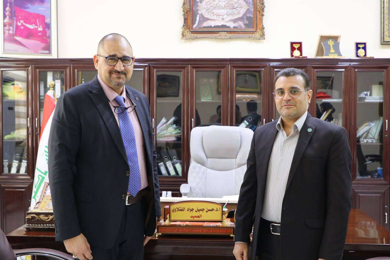 You are currently viewing University of Kerbala  and University of Qom Strengthen Academic Cooperation   College of Science, University of Kerbala hosted Asst. Prof. Dr. Reza Hussein Sheikh Akbari Mehr, Head of  Biology  Department _  University of Qom, Iran, as part of international academic cooperation and in implementation of  scientific agreement that has been signed between  the two universities.  Participation of Prof. Dr. Akbari Mehr  in  discussion of an M.A  thesis which has been submitted by  Shaima Mahdi Kadhim,   reflects   efforts of University of Kerbala  to strengthen scientific partnerships with national and international universities, benefit from diverse academic expertise, and strive to raise  level of scientific research and develop postgraduate programs.