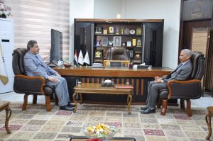 Read more about the article President of University of Kerbala Receives Dean of Al-Hussein University College to Discuss Academic Cooperation