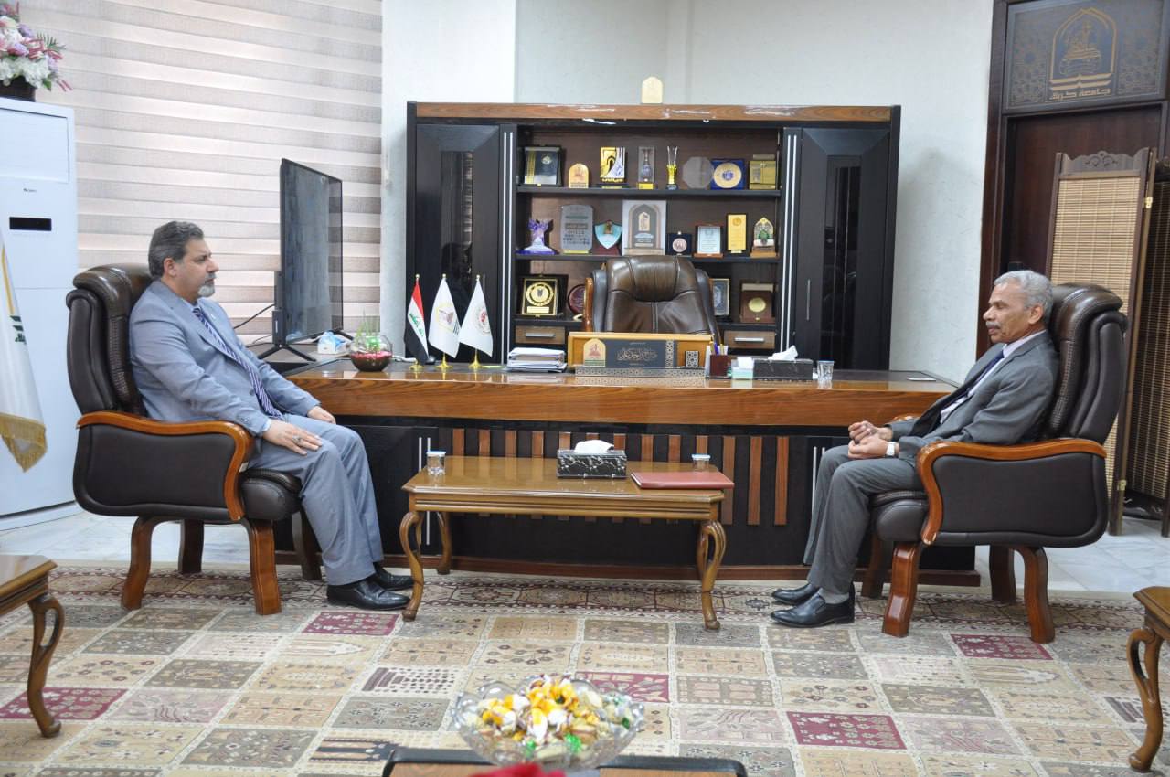 You are currently viewing President of University of Kerbala Receives Dean of Al-Hussein University College to Discuss Academic Cooperation