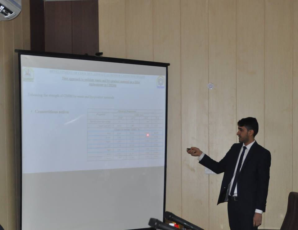 Read more about the article باحث من جـــامعة كــربلاء يطور مواصفات خلطة الإسفلت ويجعلها اكثر امانا وصديقة للبيئة