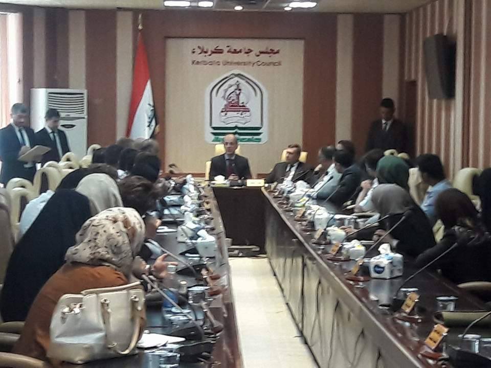 Read more about the article جامعة كربلاء تبحث مع السفير الهولندي تنفيذ برنامج زراعي متقدم وتعزيز العلاقات الاكاديمية