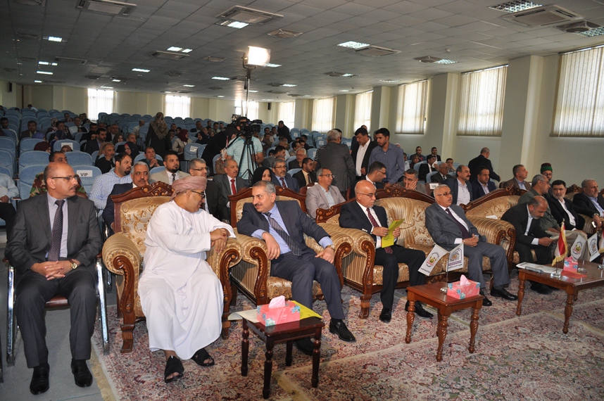 Read more about the article مؤتمر كلية الادارة والاقتصاد