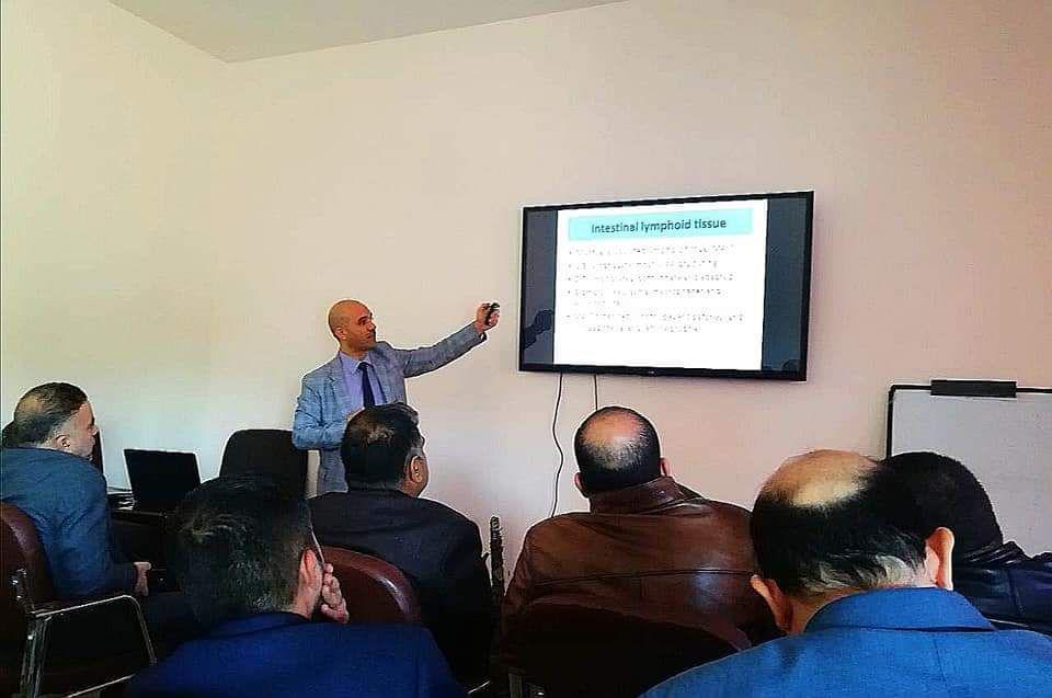 Read more about the article جامعة كربلاء تقيم دورة تدريبية عن طرق تفريق الحالات المرضية