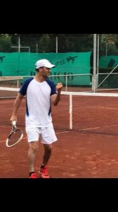 Read more about the article تدريسي من جامعة كربلاء يحصل على المركز الثالث في بطولة التنس