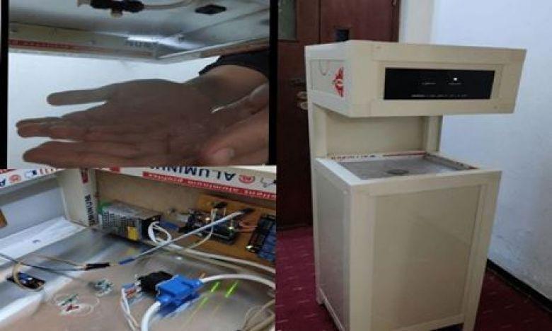 Read more about the article جامعة كربلاء تصنع منظومة لتعقيم الأيدي بطريقة أوتوماتيكية