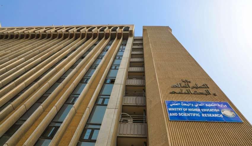 Read more about the article التعليم تحذر: أية صفحة وقناة تحمل اسم وزير التعليم في الفيسبوك أو التليكرام مزورة