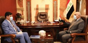 Read more about the article وزير التعليم يؤكد دعم برامج التطوير المهني في مجالات الإعلام والعمليات النفسية