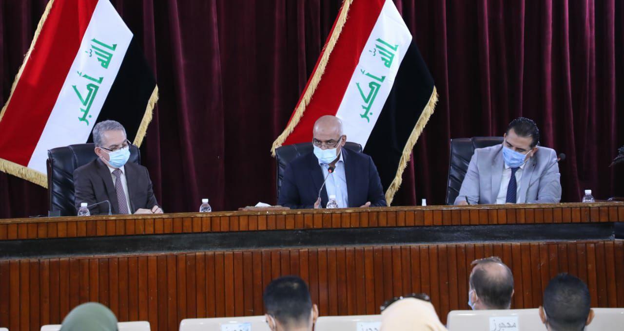 Read more about the article وزير التعليم يترأس اجتماعا هاما لمناقشة متطلبات خطة القبول في الجامعات العراقية