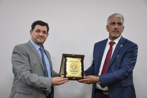 Read more about the article جامعة كربلاء تنظم حفلا لتكريم الأقسام العلمية والأساتذة والموظفين المتميزين