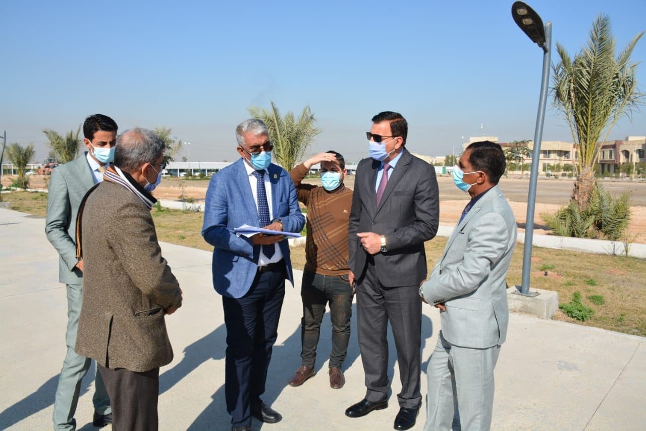 Read more about the article رئيس جامعة كربلاء يتفقد كليات الهندسة والتربية للعلوم الانسانية في مجمع فريحة