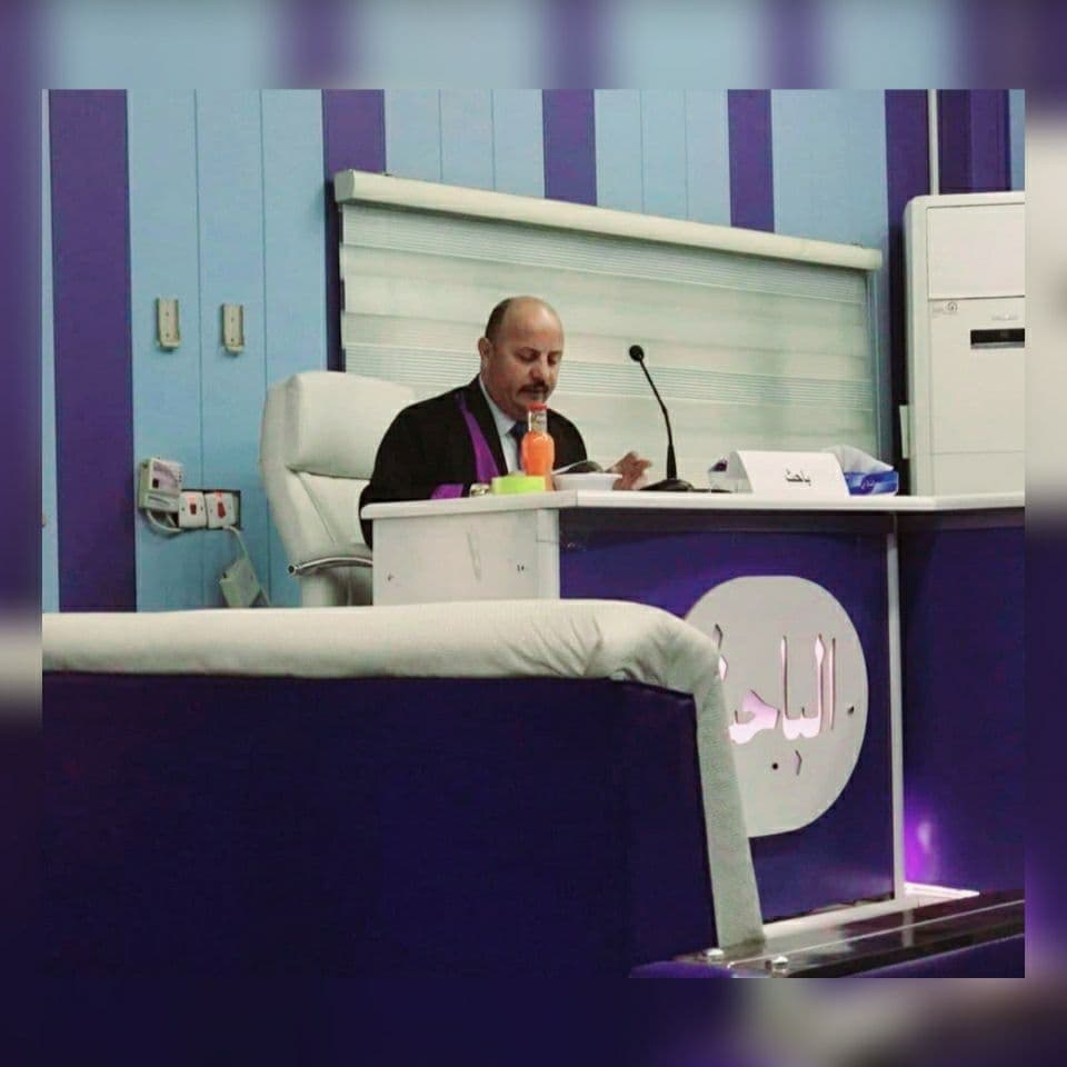 Read more about the article جامعة كربلاء تبحث في مناقشة علمية التسويق المصرفي الالكتروني ودوره في دعم الخدمات المصرفية للوصول الى الميزة التنافسية المستدامة