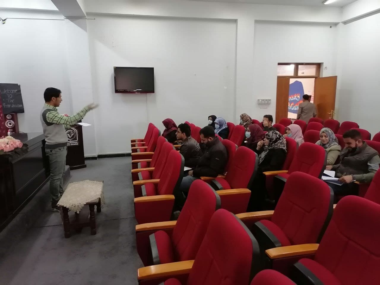 Read more about the article جامعة كربلاء تجري امتحان اجتياز الدورة التدريبية الخاصة بتطوير الكوادر الادارية