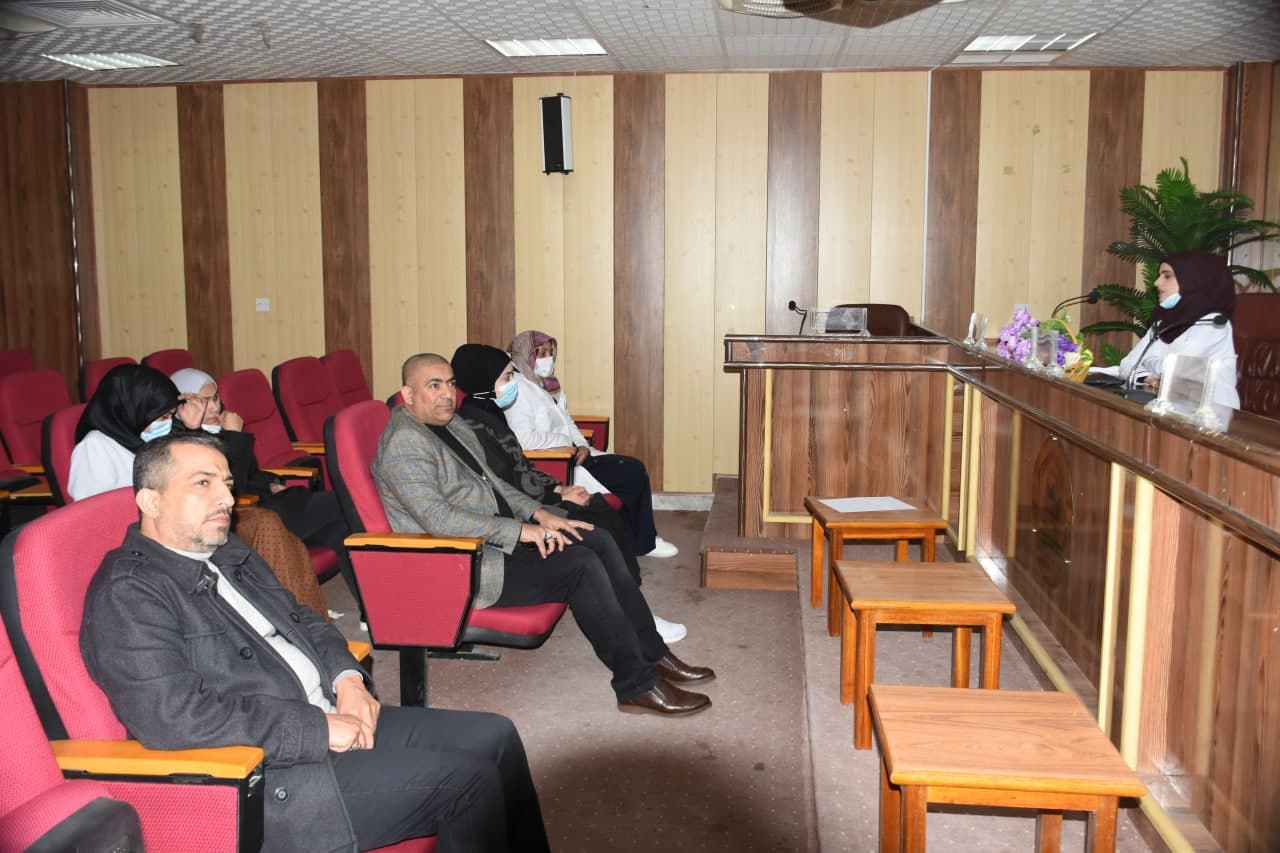 Read more about the article حلقة نقاشية في جامعة كربلاء بعنوان (الفينولات وفعاليتها الحيوية )