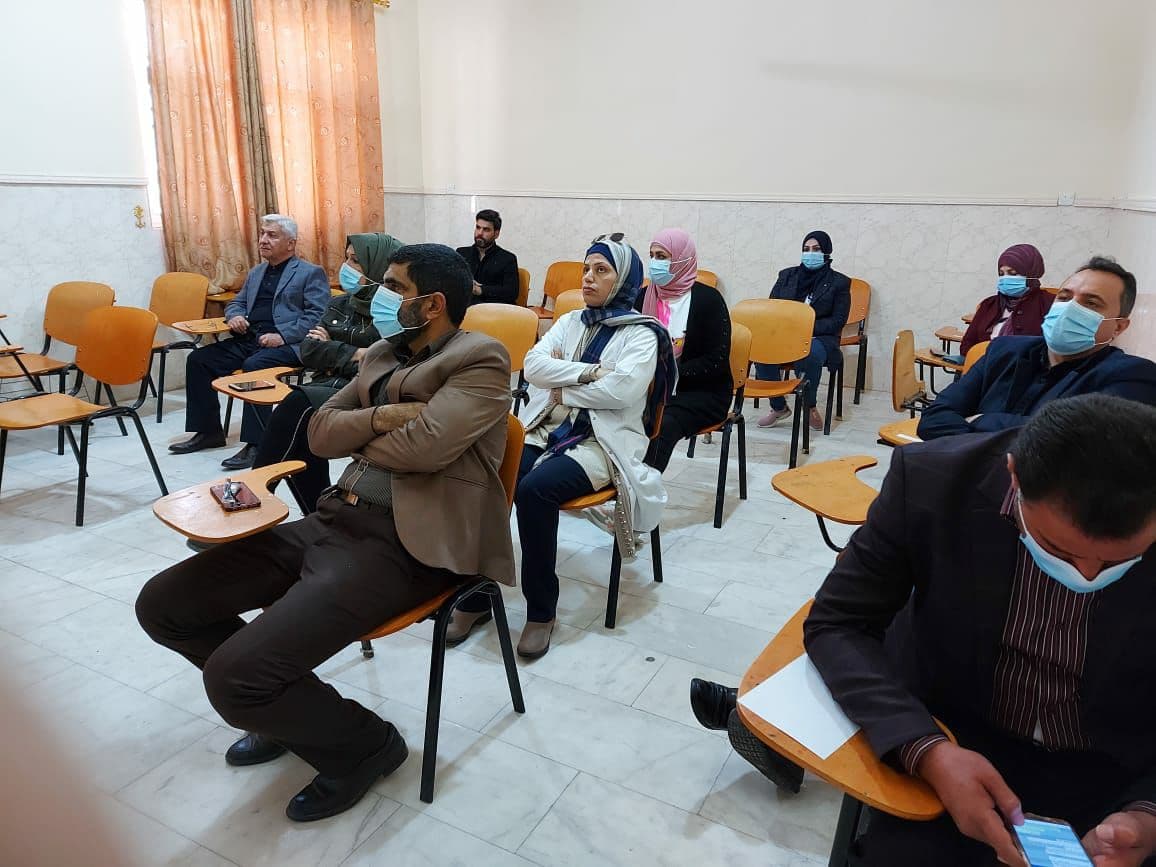 Read more about the article حلقة نقاشية في جامعة كربلاء بعنوان (صحتك في عصائرك)