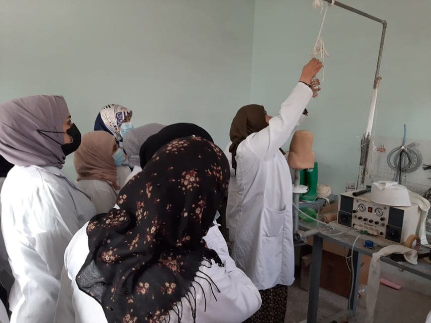 Read more about the article جامعة كربلاء تجري زيارة علمية وممارسة ميدانية الى مركز تأهيل المعاقين ومصنع الأطراف الصناعية