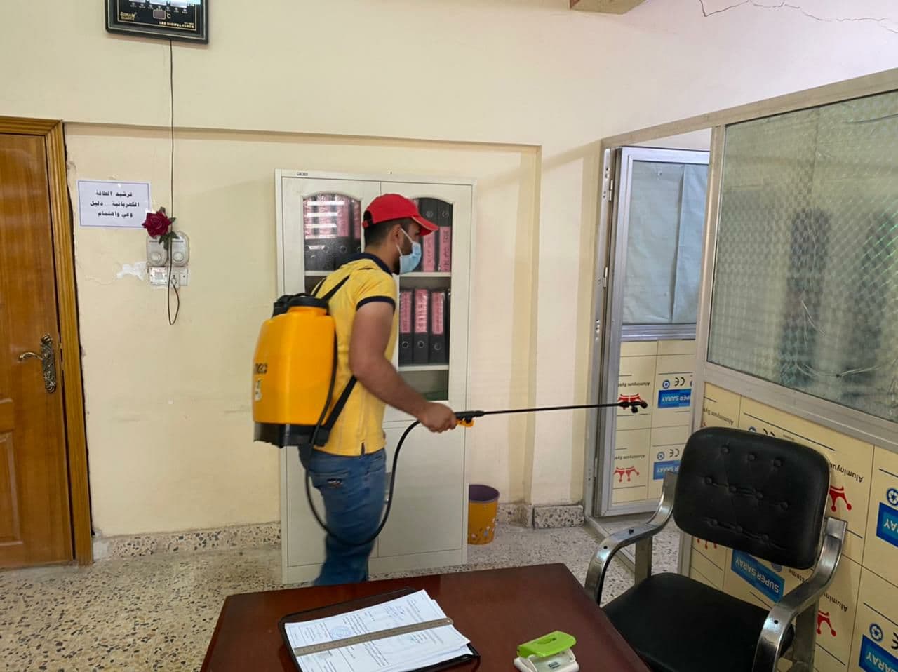 Read more about the article كلية التربية البدنية وعلوم الرياضة بجامعة كربلاء تنظم حملة لتعفير عمادة وشعب وفروع الكلية