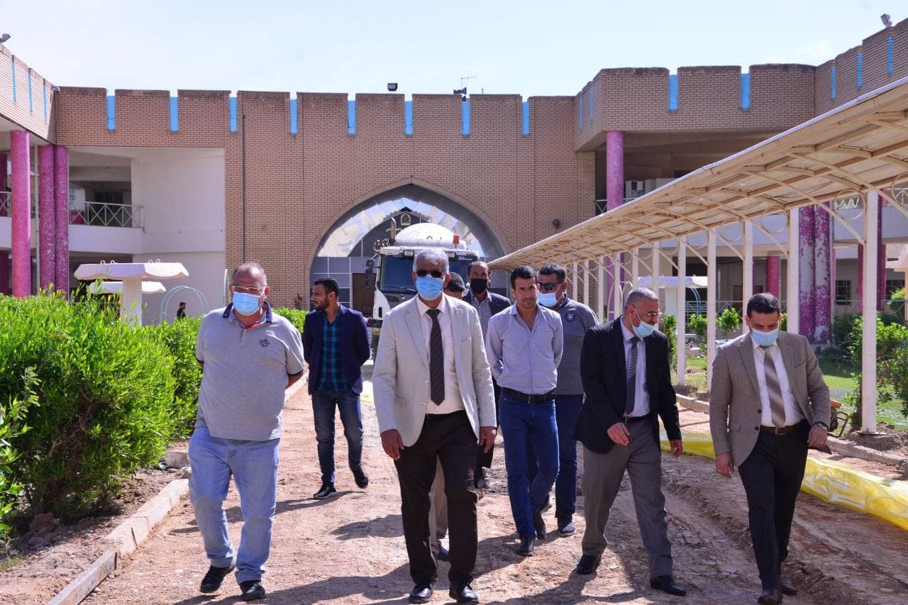 Read more about the article رئيس جامعة كربلاء يتفقد العمل في مشروع البيئة الجامعية لكلية القانون