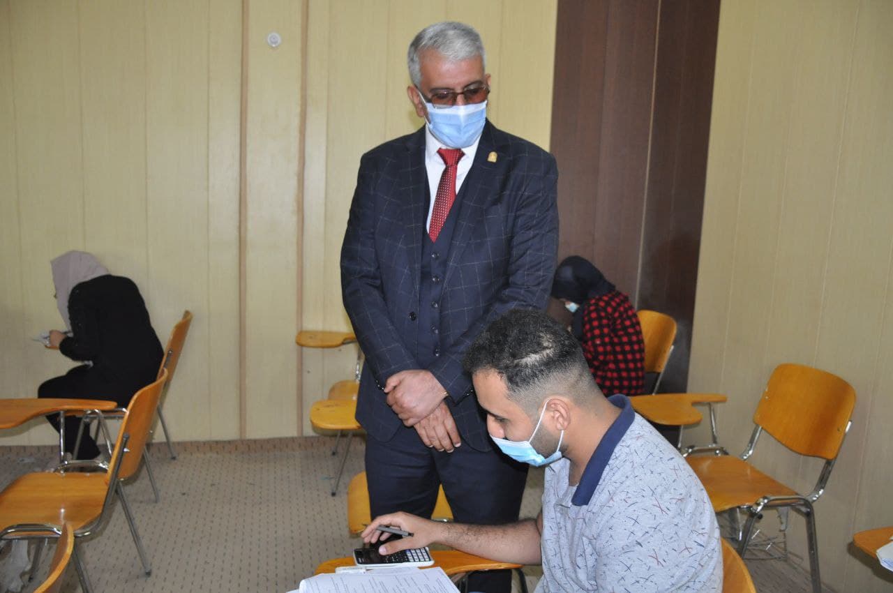 Read more about the article جامعة كربلاء تباشر اداء الامتحان التنافسي للمتقدمين للقبول في الدراسات العليا