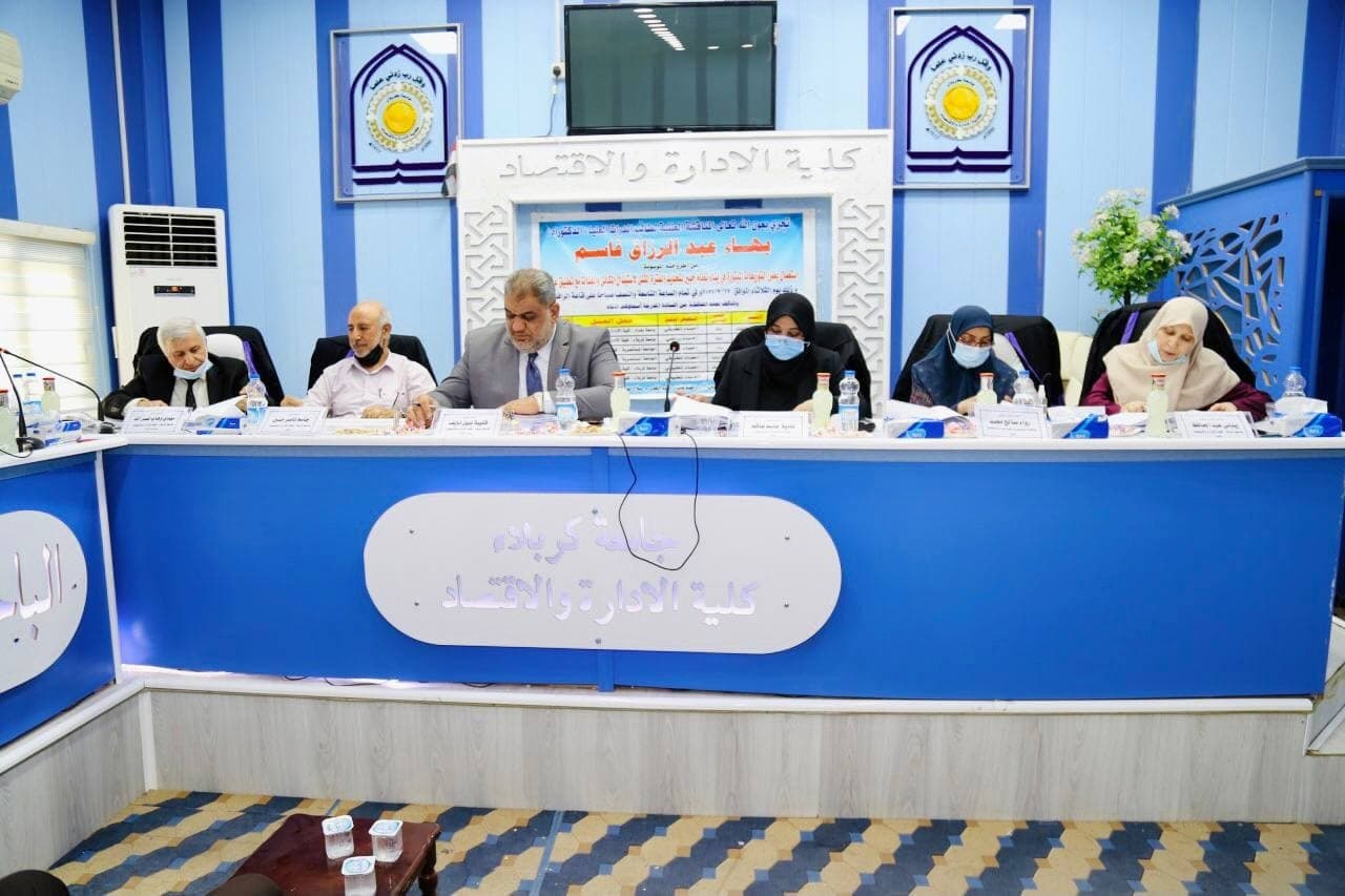 Read more about the article جامعة كربلاء تناقش اول أطروحة دكتوراه فلسفة في الاحصاء حول استعمال بعض التوزيعات المبتورة في بناء نظام خبير لتحديد الفترة المثلى لاستبدال المكائن والمعدات