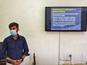 Read more about the article جامعة كربلاء تقيم دورة عن طب الاسنان للمسنين