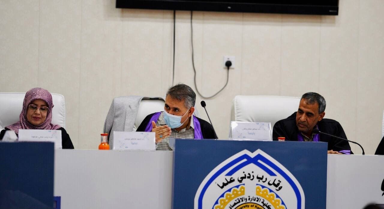 Read more about the article رسالة الماجستير في جامعة كربلاء تناقش إختبار العلاقة بين إدارة رأس المال العامل والربحية والكفاءة التشغيلية