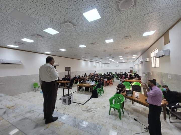 Read more about the article ندوة توعوية في جامعة كربلاء عن فايروس كورونا وأهمية اللقاحات.