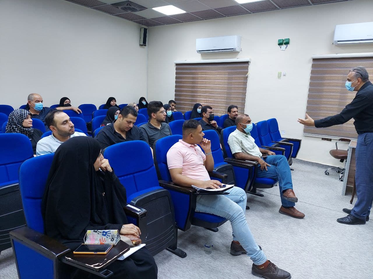 Read more about the article ندوة علمية في جامعة كربلاء عن COVID_19 بين الاطفال الذين يعانون من التناظر الكلوي