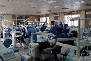Read more about the article طلبة طب الأسنان في جامعة كربلاء يباشرون العمل بالعيادات التعليمية