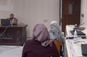 Read more about the article جامعة كربلاء تنظم دورة عن الامن والسلامة البايلوجية