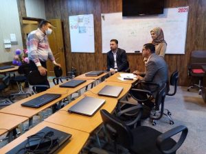 Read more about the article لجنة اعتماد المختبرات تزور كلية طب الاسنان