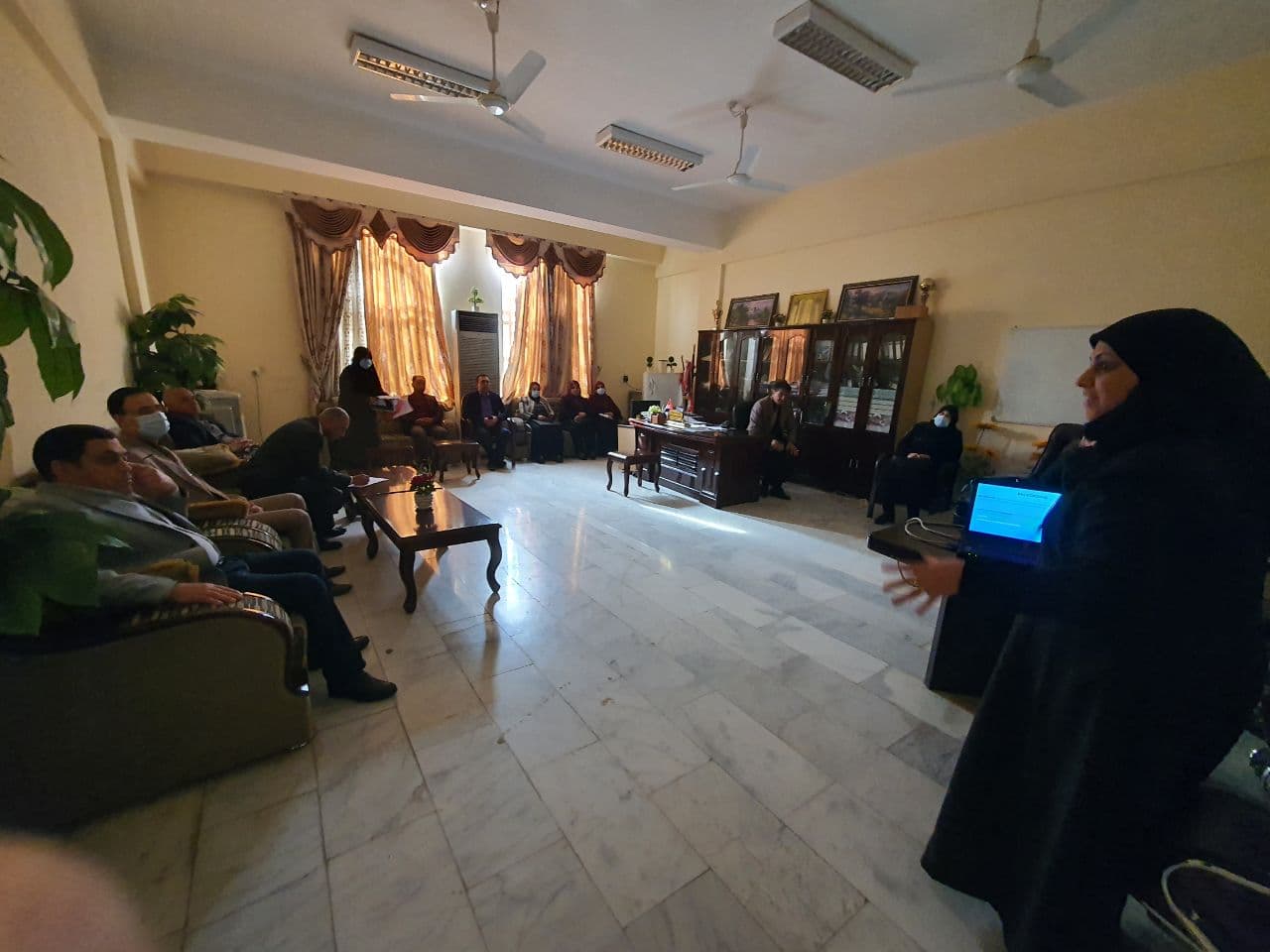 Read more about the article حلقة نقاشية في جامعة كربلاء عن الوظيفة الميكروبية للتربة