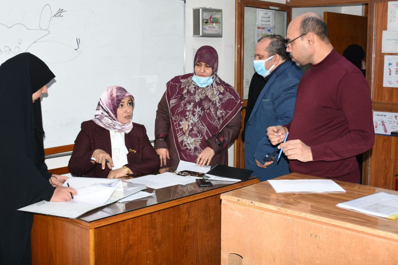 Read more about the article كلية التربية للعلوم الصرفة في جامعة كربلاء تتابع وتشرف على تطبيق معايير جودة المختبرات