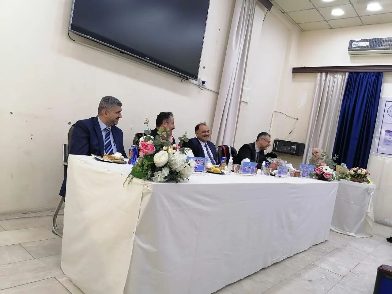 Read more about the article جامعة كربلاء تناقش اطروحة بورد عن النسيج المرضي في مركز كربلاء المقدسة