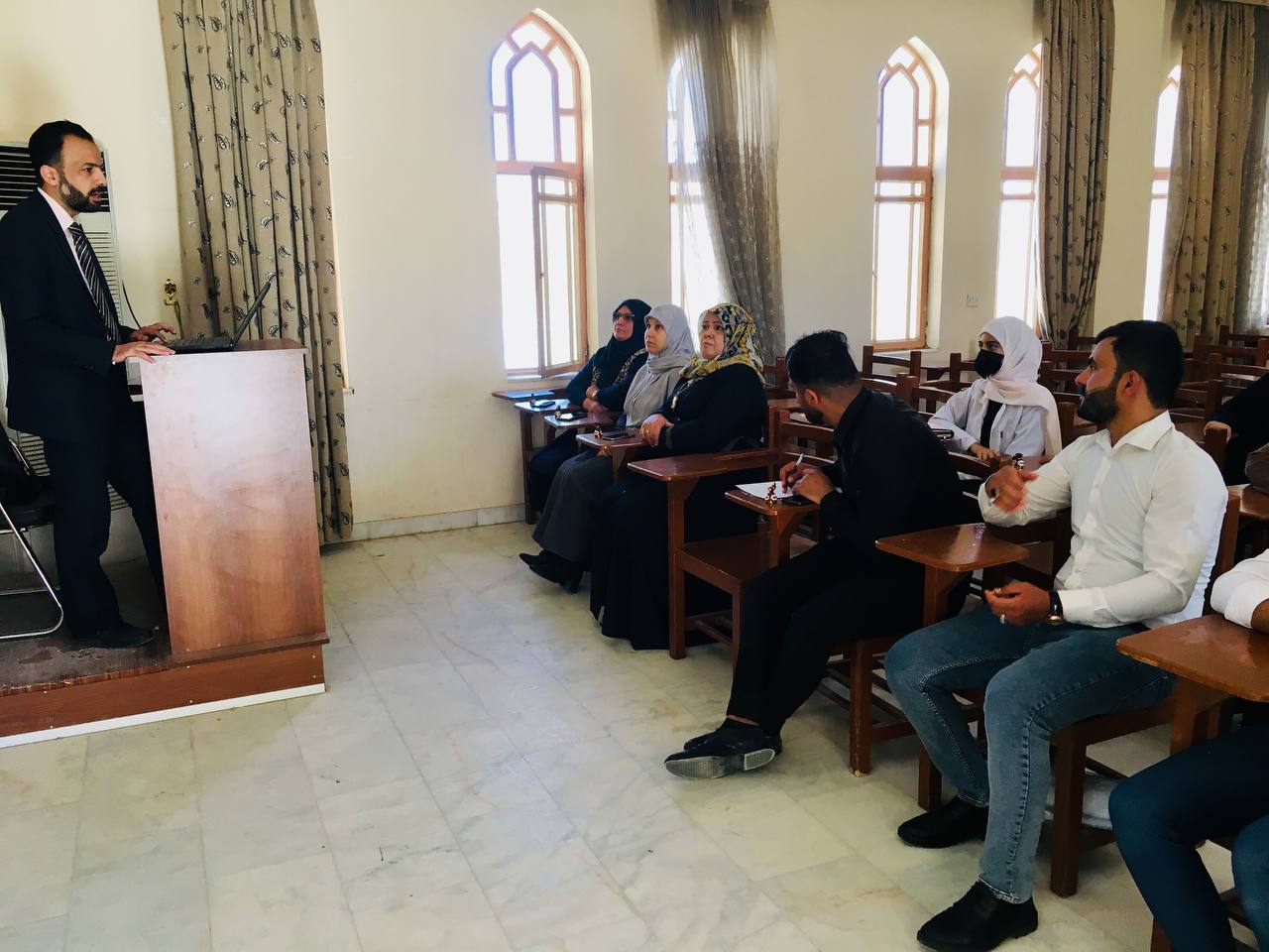 You are currently viewing جامعة كربلاء تنظم ندوة علمية عن احتمالية رؤية هلالي شهر رمضان وشوال لعام 1443 الهجري