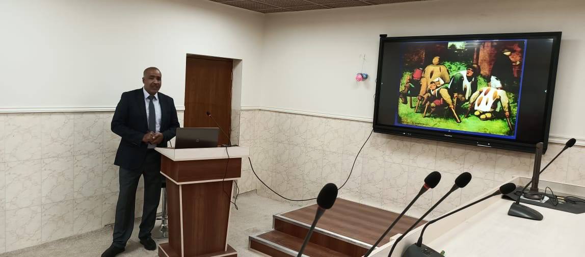 Read more about the article حلقة نقاشية في جامعة كربلاء حول السموم الفطرية