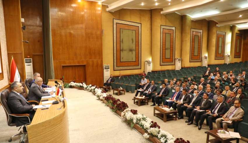 Read more about the article وزير التعليم يعلن استحداث أقسام علمية جديدة في الجامعات الأهلية وتعليق بعض الاختصاصات غير المناسبة لسوق العمل