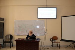 Read more about the article كلية العلوم تنظم حلقة نقاشية عن الكيمياء الخضراء