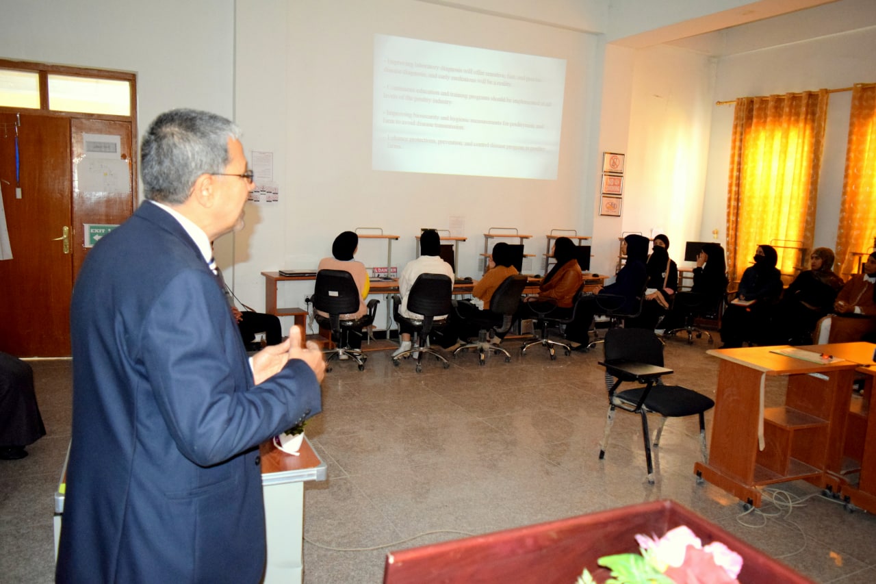 Read more about the article جامعة كربلاء تنظم ندوة علمية بعنوان ((اهم أمراض الدواجن في العراق ))