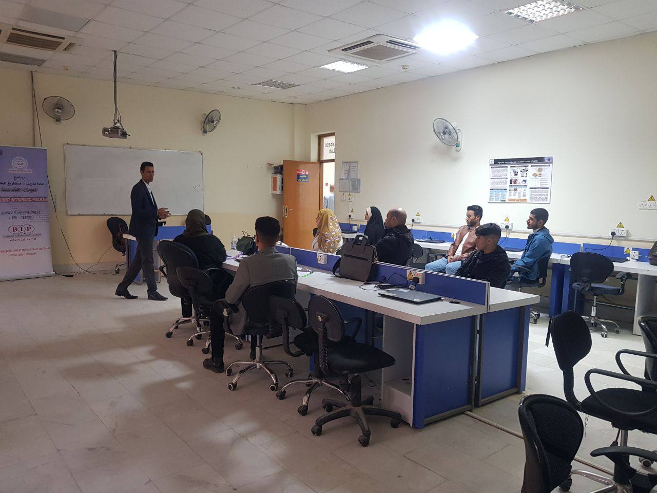 You are currently viewing جامعة كربلاء تقيم دورة تدريبية حول ريادة الأعمال