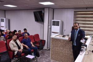 Read more about the article كلية التربية البدنية تنظم محاضرة نوعية تثقيفية عن الهرمونات والمكملات الغذائية