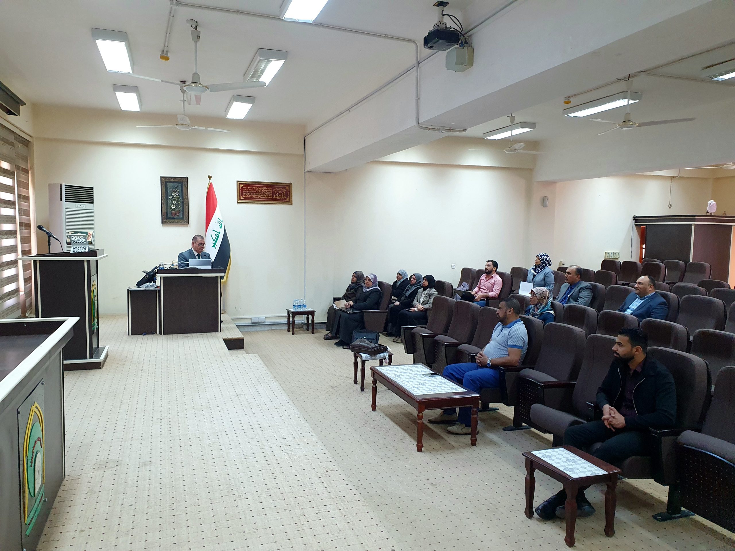 Read more about the article جامعة كربلاء تنظم دورة تدريبية عن كيفية النشر في المجلات العلمية ضمن مستوعبات سكوباس و كلارفيت