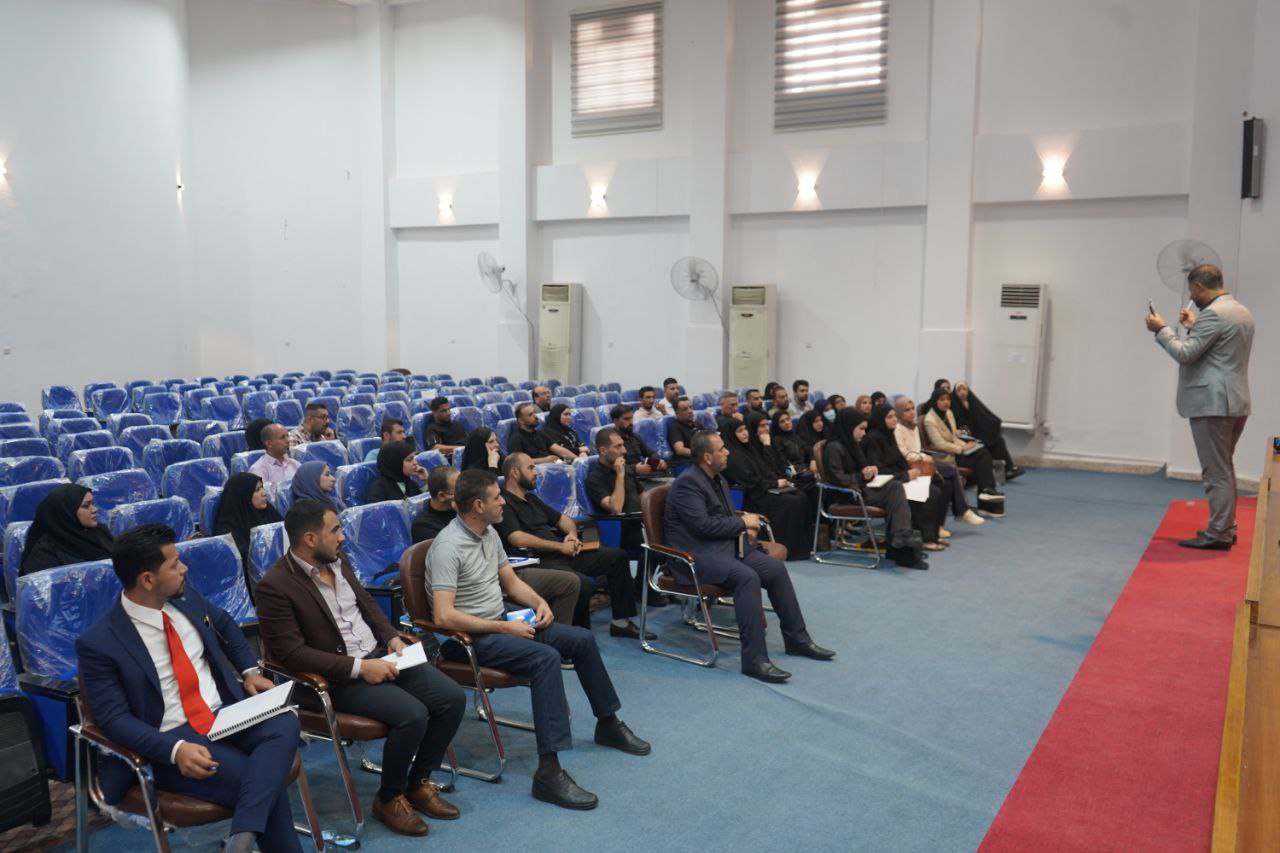 Read more about the article جامعة كربلاء تقيم دورة طرائق التدريس الحديثة للحاصلين على شهادات عليا