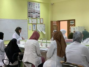 Read more about the article جامعة كربلاء تنظم دورة تدريبية عن سبل الوقاية من مرض الحمى النزفية 