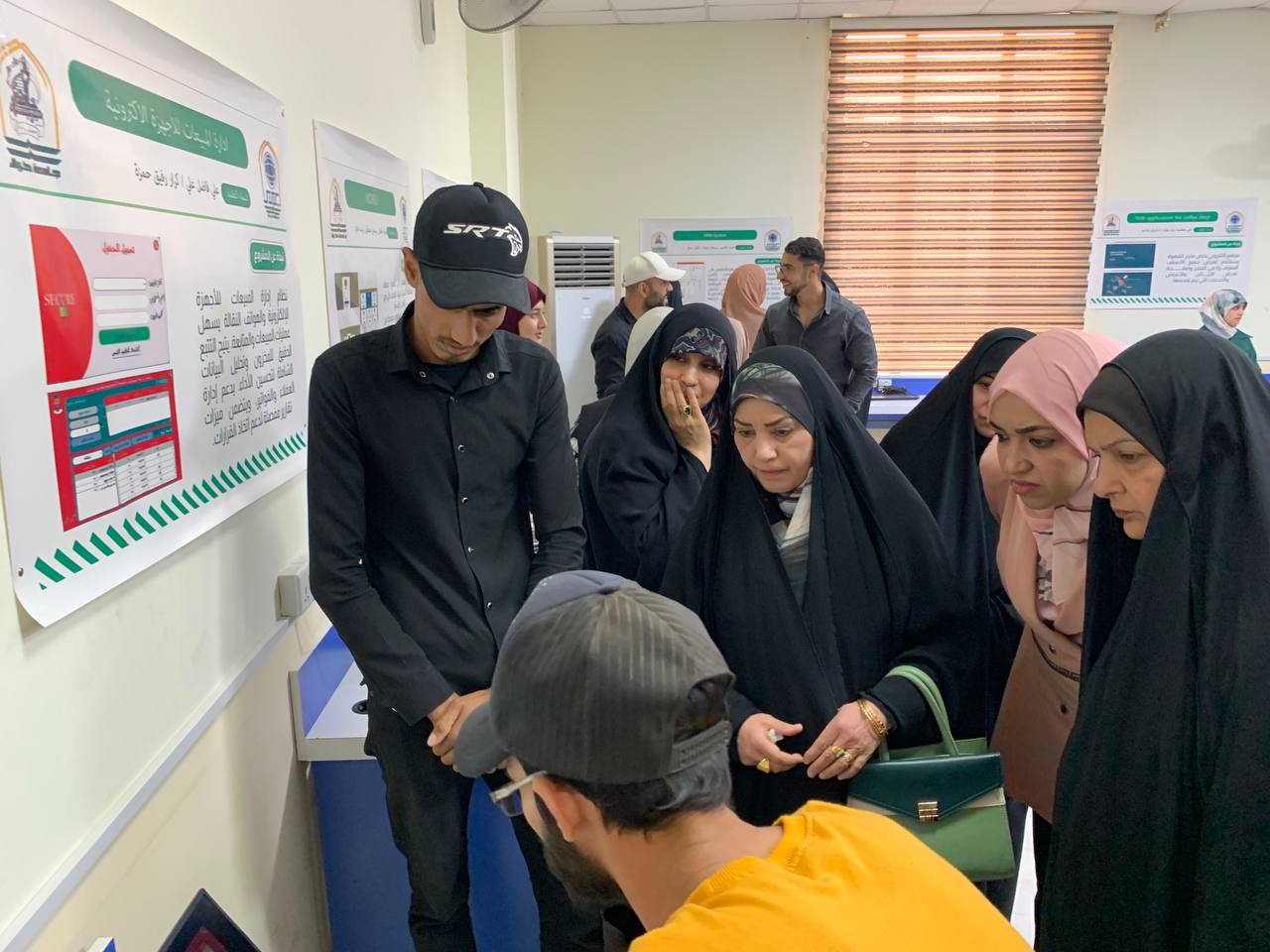 Read more about the article كلية علوم الحاسوب وتكنولوجيا المعلومات تنظم فعالية التحدي العقلي