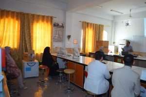 Read more about the article كلية الطب البيطري تنظم حلقة نقاشية حول البحوث التطبيقية