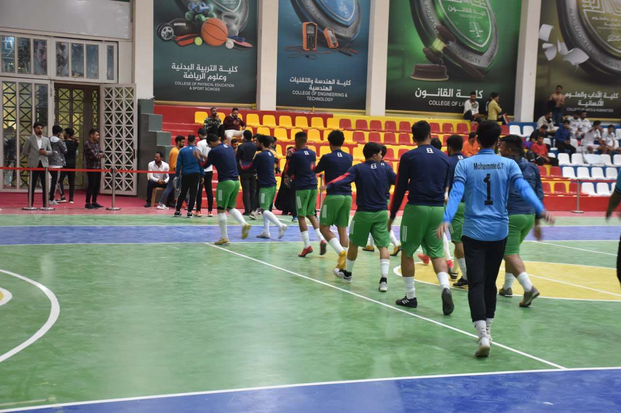 You are currently viewing منتخب جامعة لكرة الصالات يحقق فوزاً كبيراً في بطولة منطقة الفرات الأوسط
