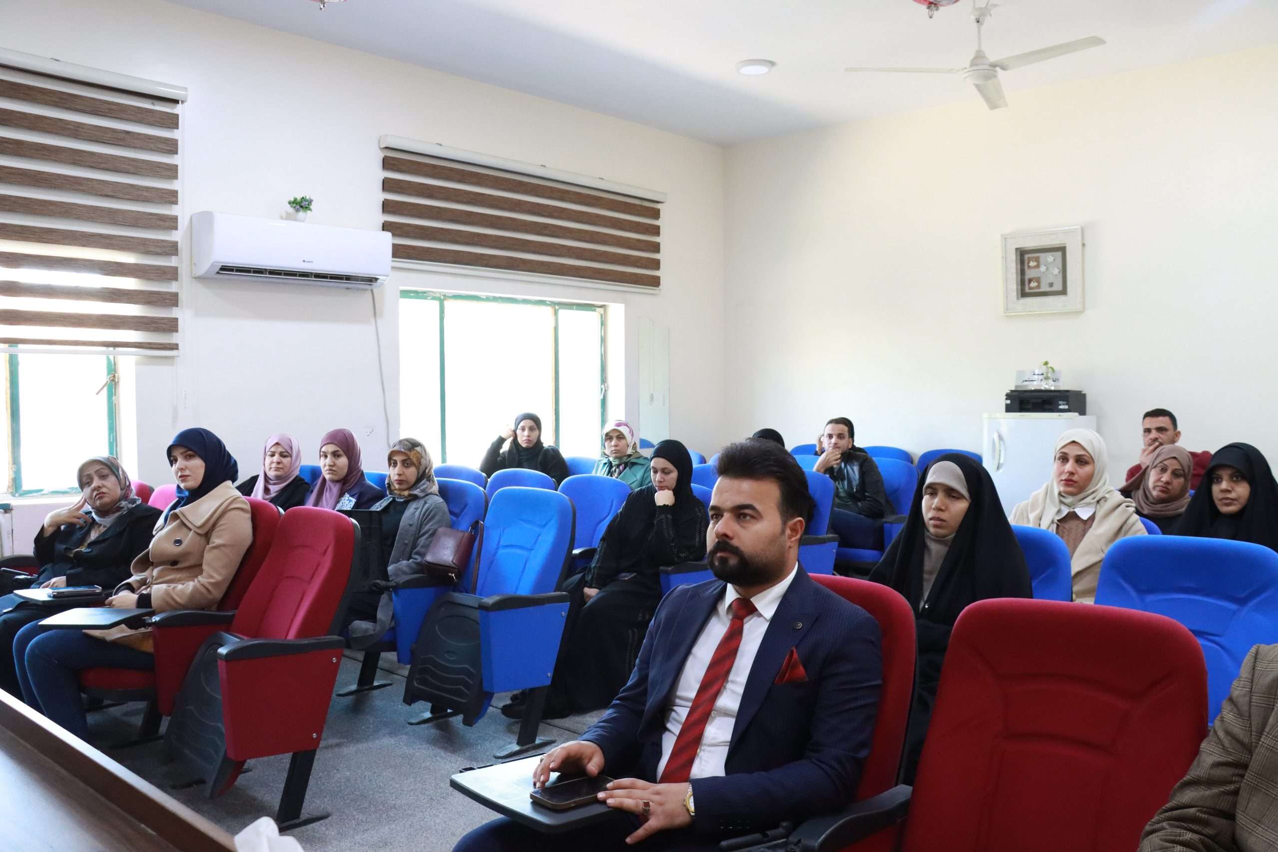 You are currently viewing جامعة كربلاء تنظم ورشة عمل عن آلية احتساب خدمة العقود وحملة الشهادات العليا