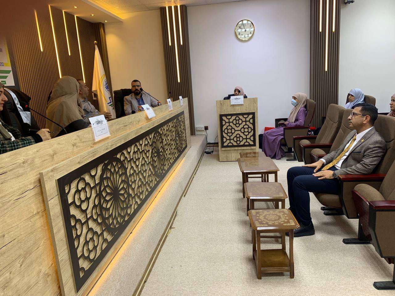 You are currently viewing دراسة في جامعة كربلاء تناقش اتخاذ القرار في الإعلان التجاري.